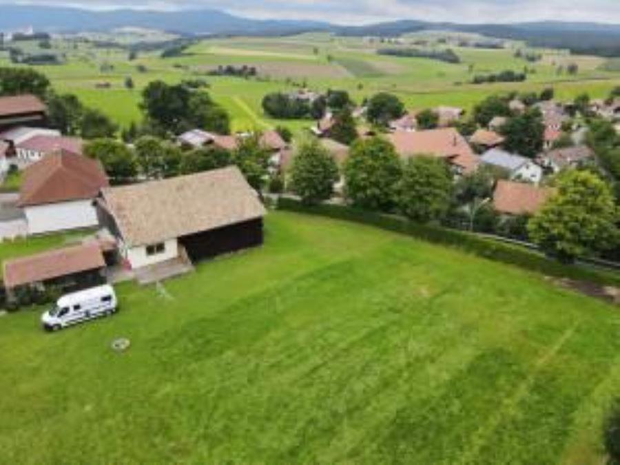 Gaestehaus Meier Ferienwohnung Und Camping Eschlkam Eksteriør bilde