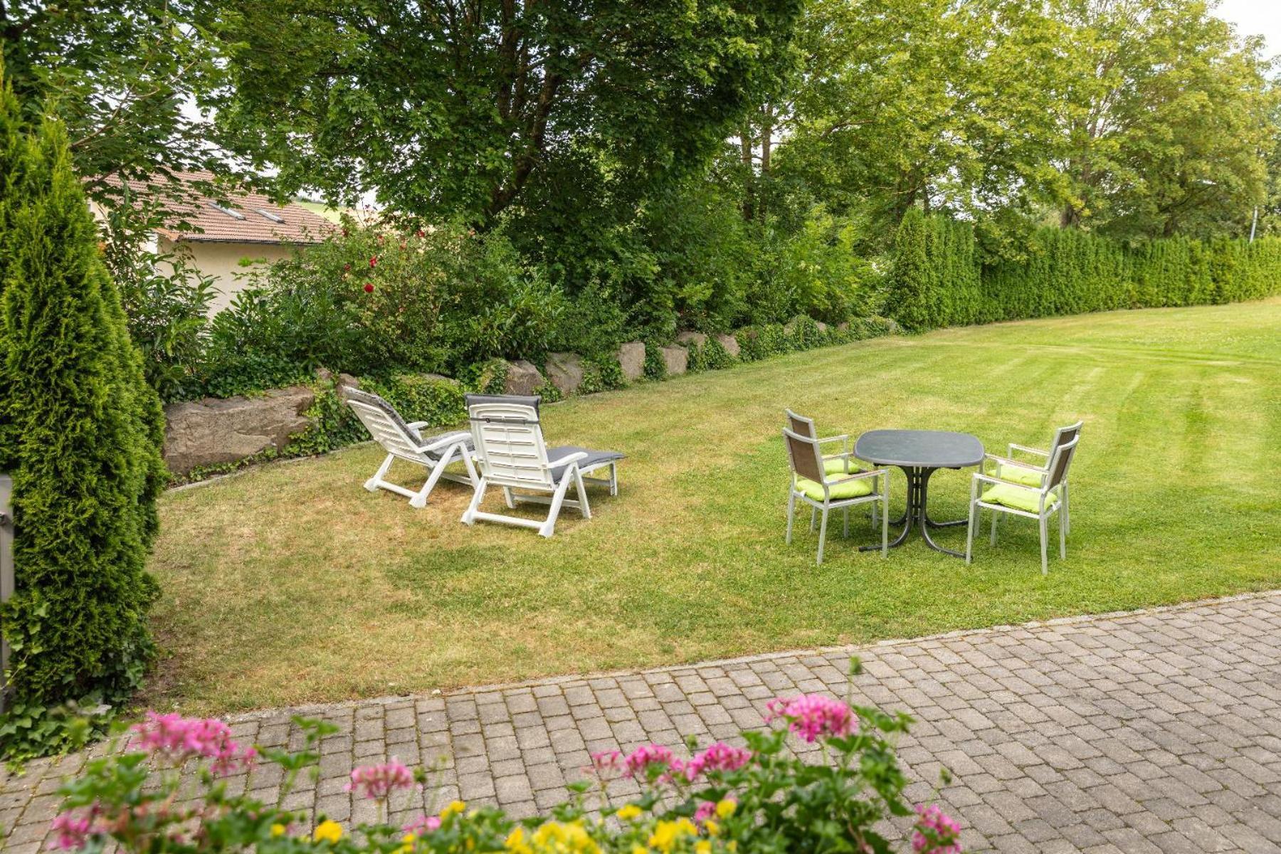Gaestehaus Meier Ferienwohnung Und Camping Eschlkam Eksteriør bilde